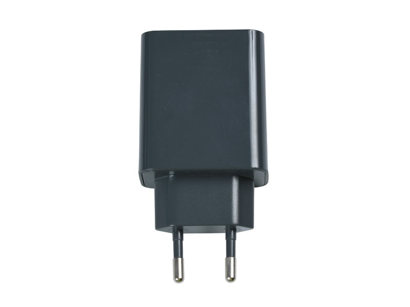 D14 PD20W+QC18W 充電器