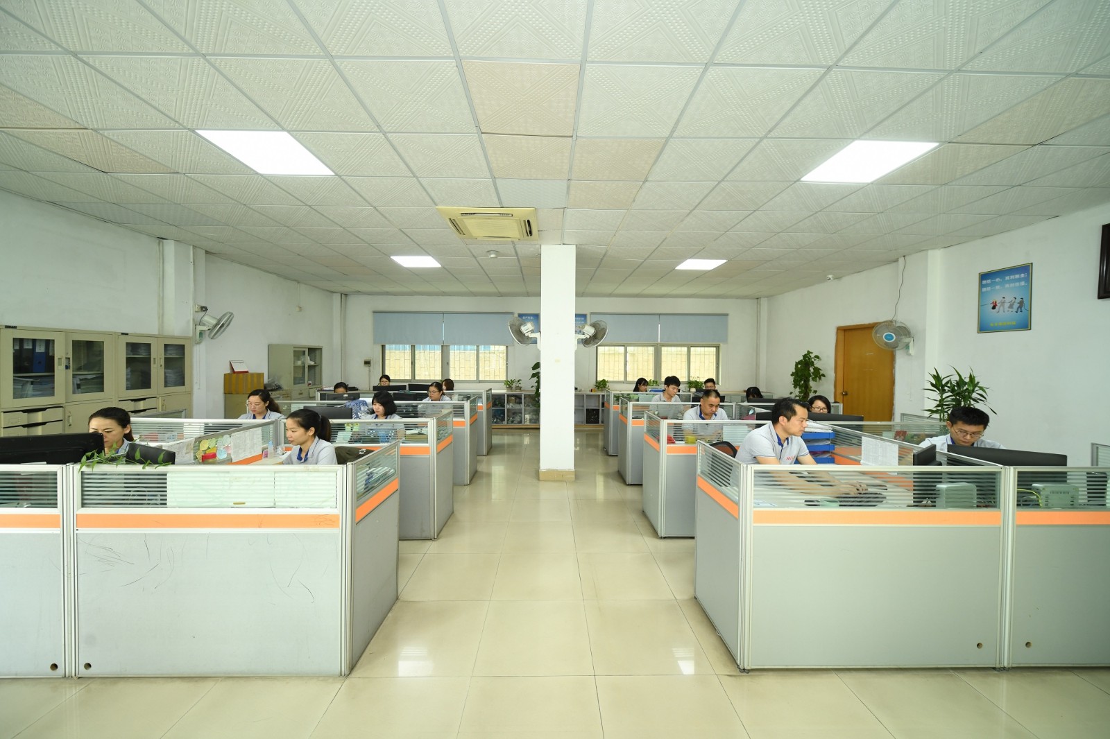 LLH_0314.JPG LLH_0314.JPG